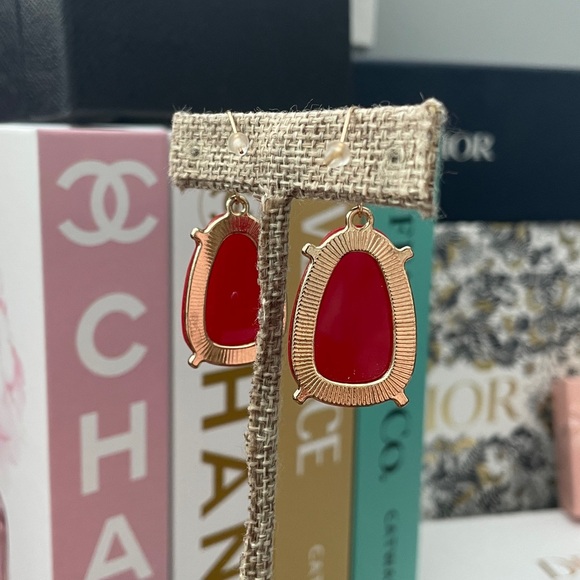 🌟♥️Vintage Gold and Red Drop Pierced Earrings♥️🌟Preloved - Picture 4 of 5